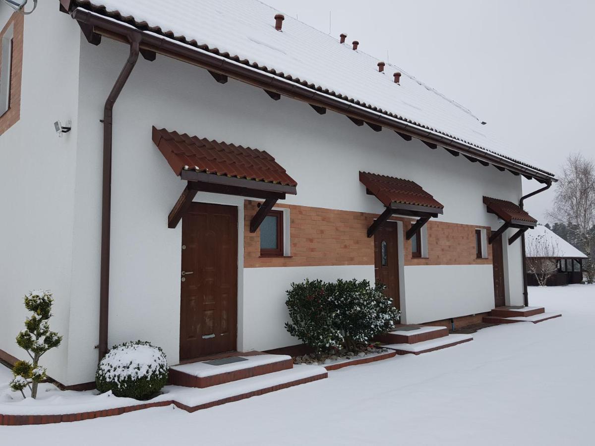 Dom W Skowronkach Villa Sasino Exterior photo