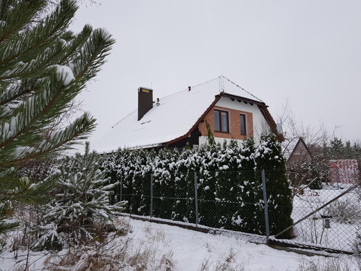 Dom W Skowronkach Villa Sasino Exterior photo